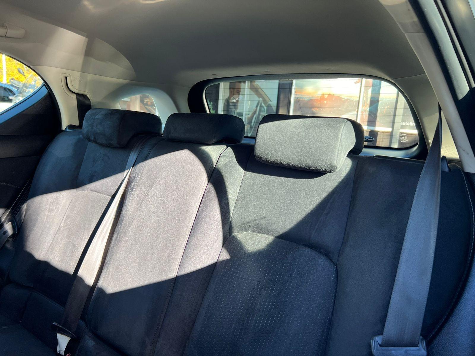 Lexus Ct200H — foto 4 de 19