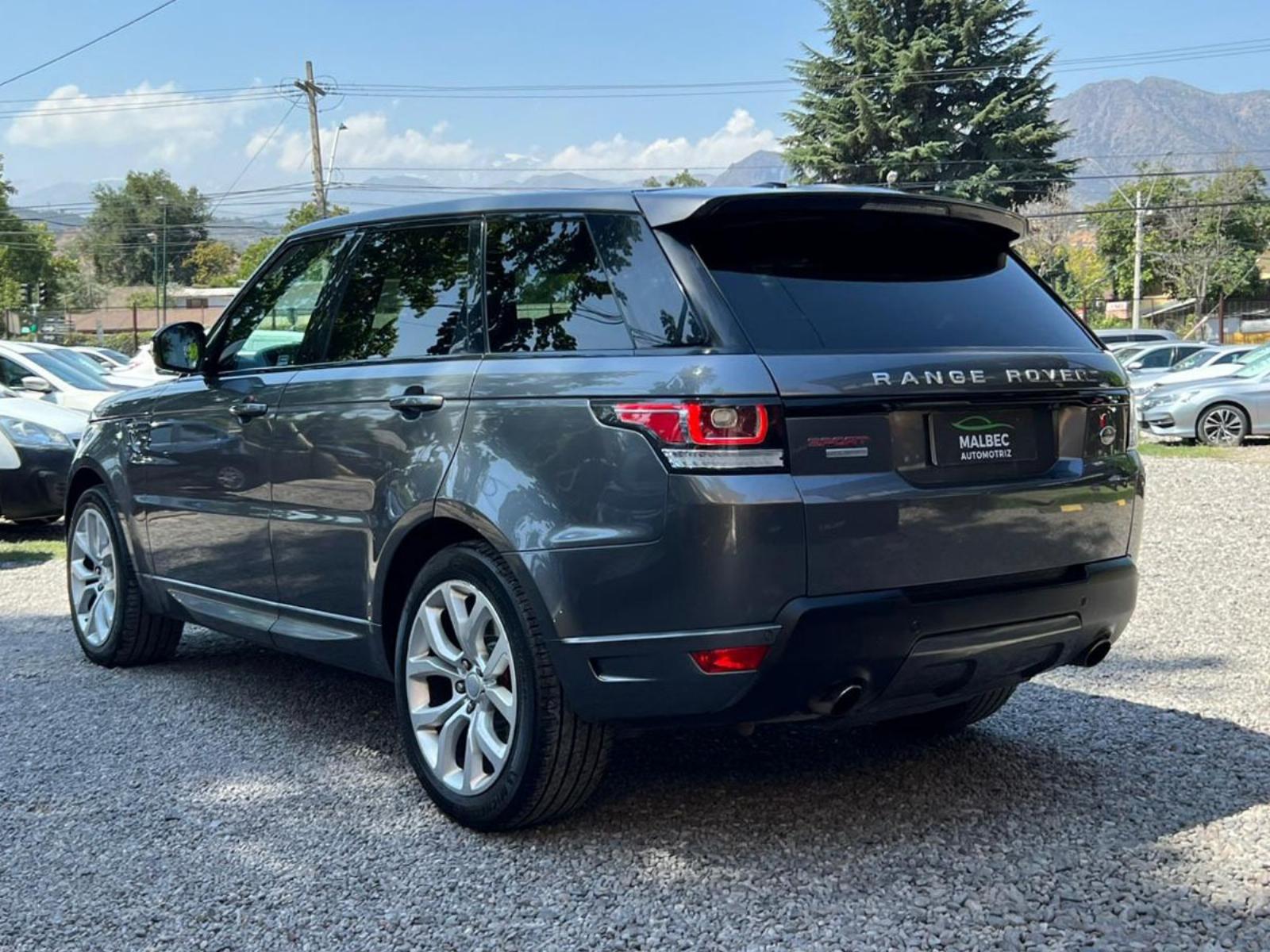 Land Rover Range Rover Sport — foto 20 de 20