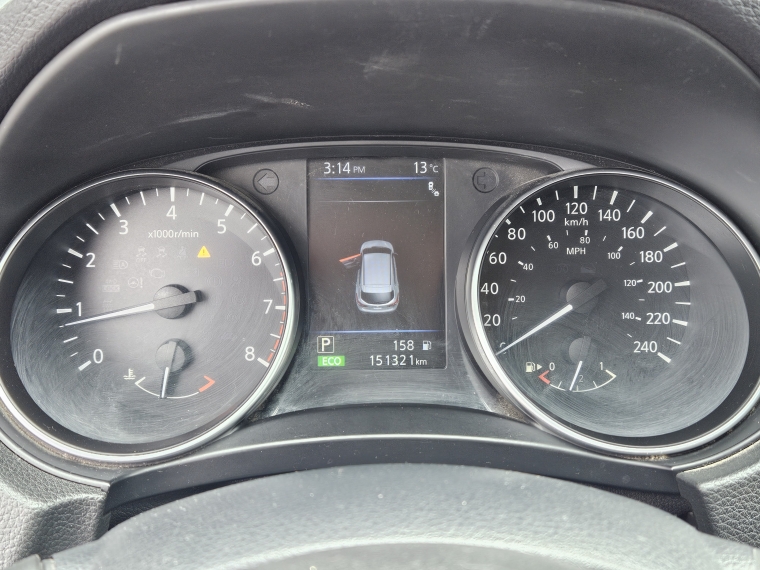 Nissan Qashqai — foto 5 de 14