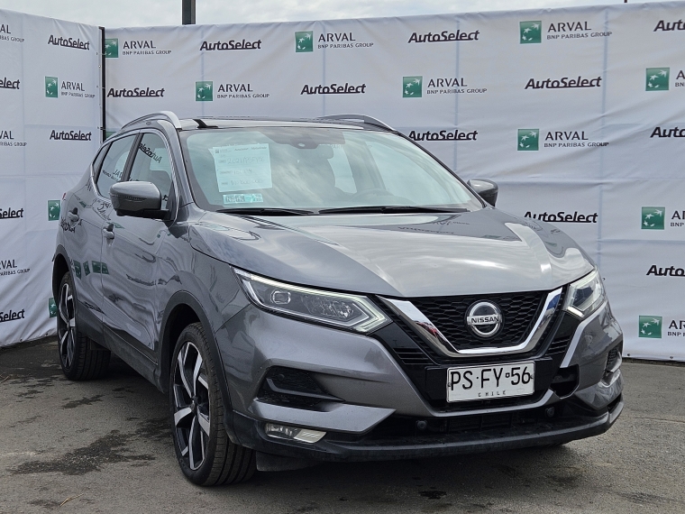 Nissan Qashqai — foto 8 de 14