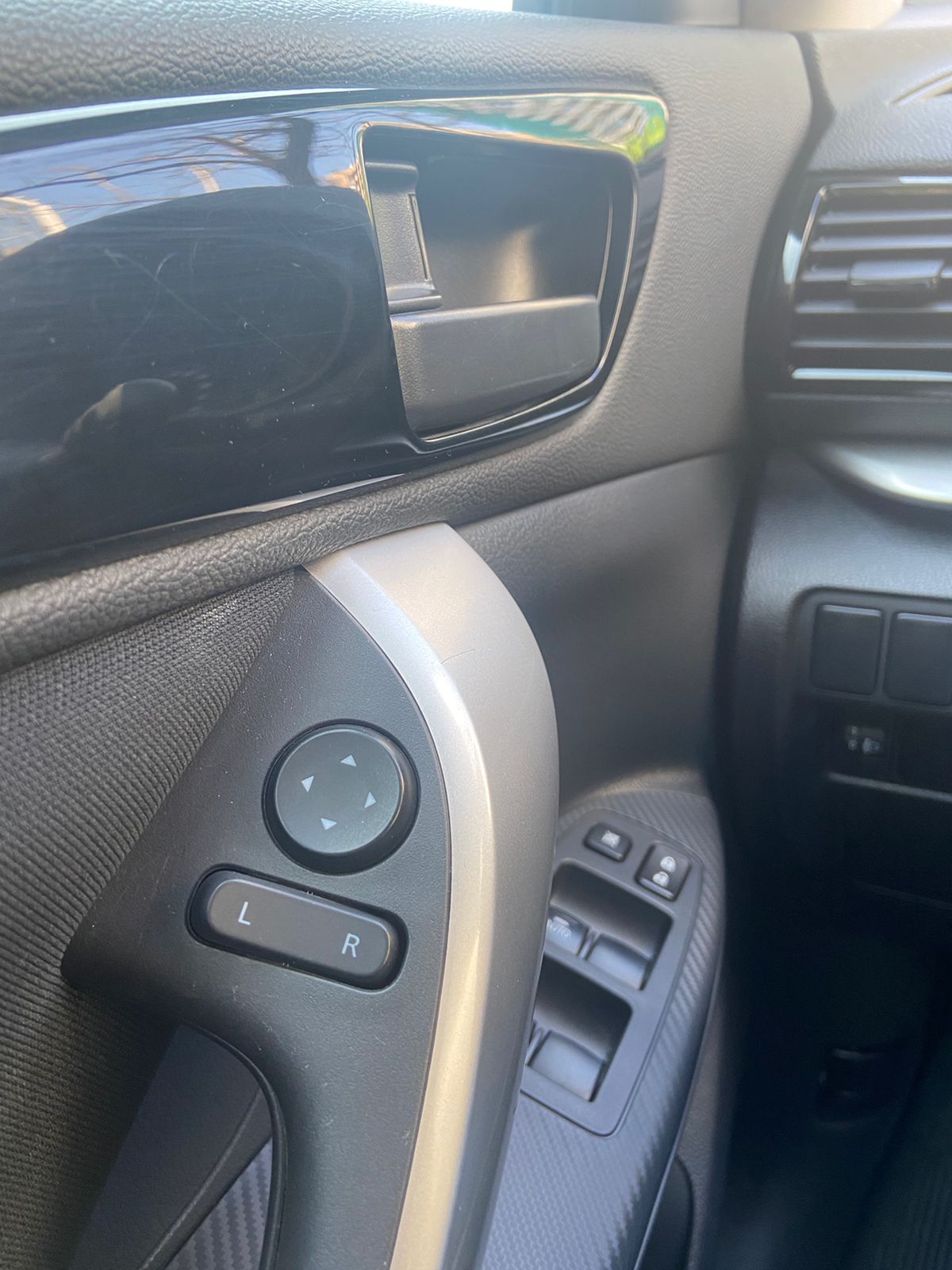 Mitsubishi Eclipse Cross — foto 11 de 12