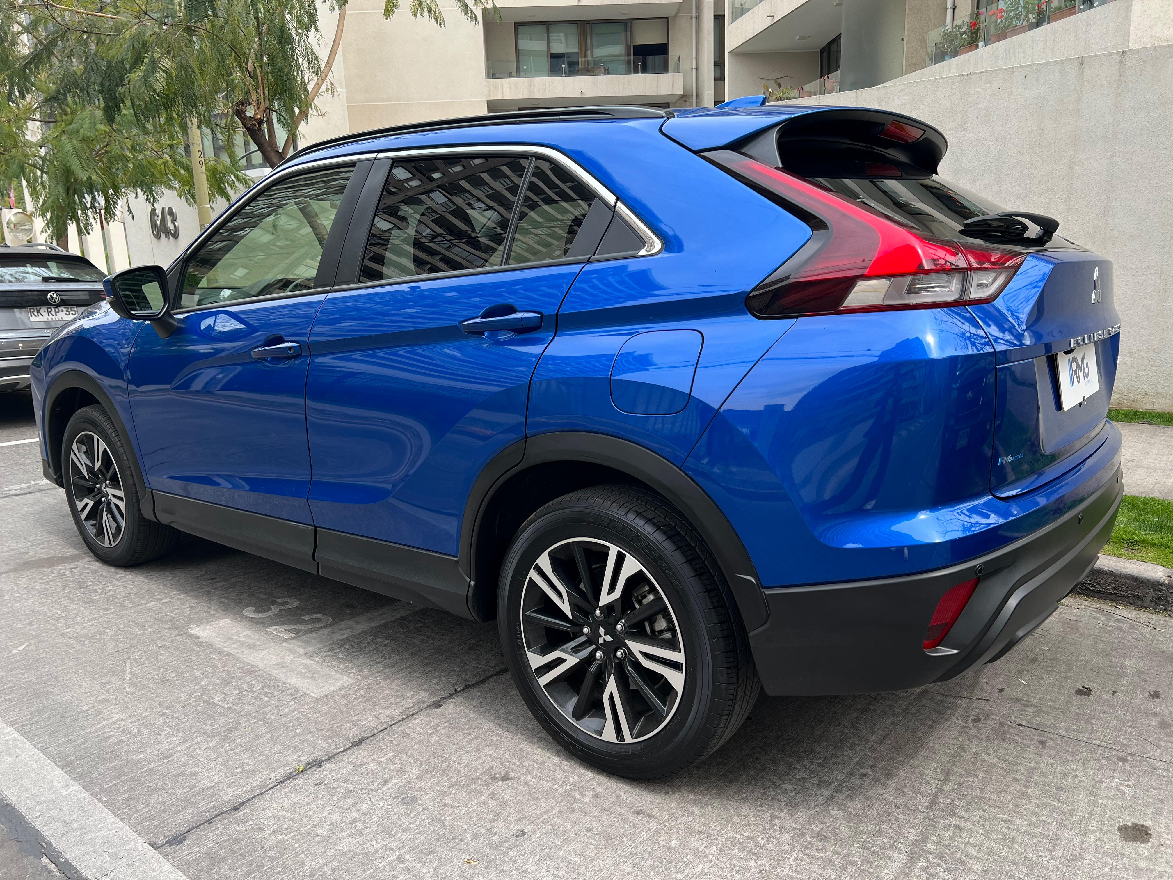 Mitsubishi Eclipse Cross — foto 6 de 12