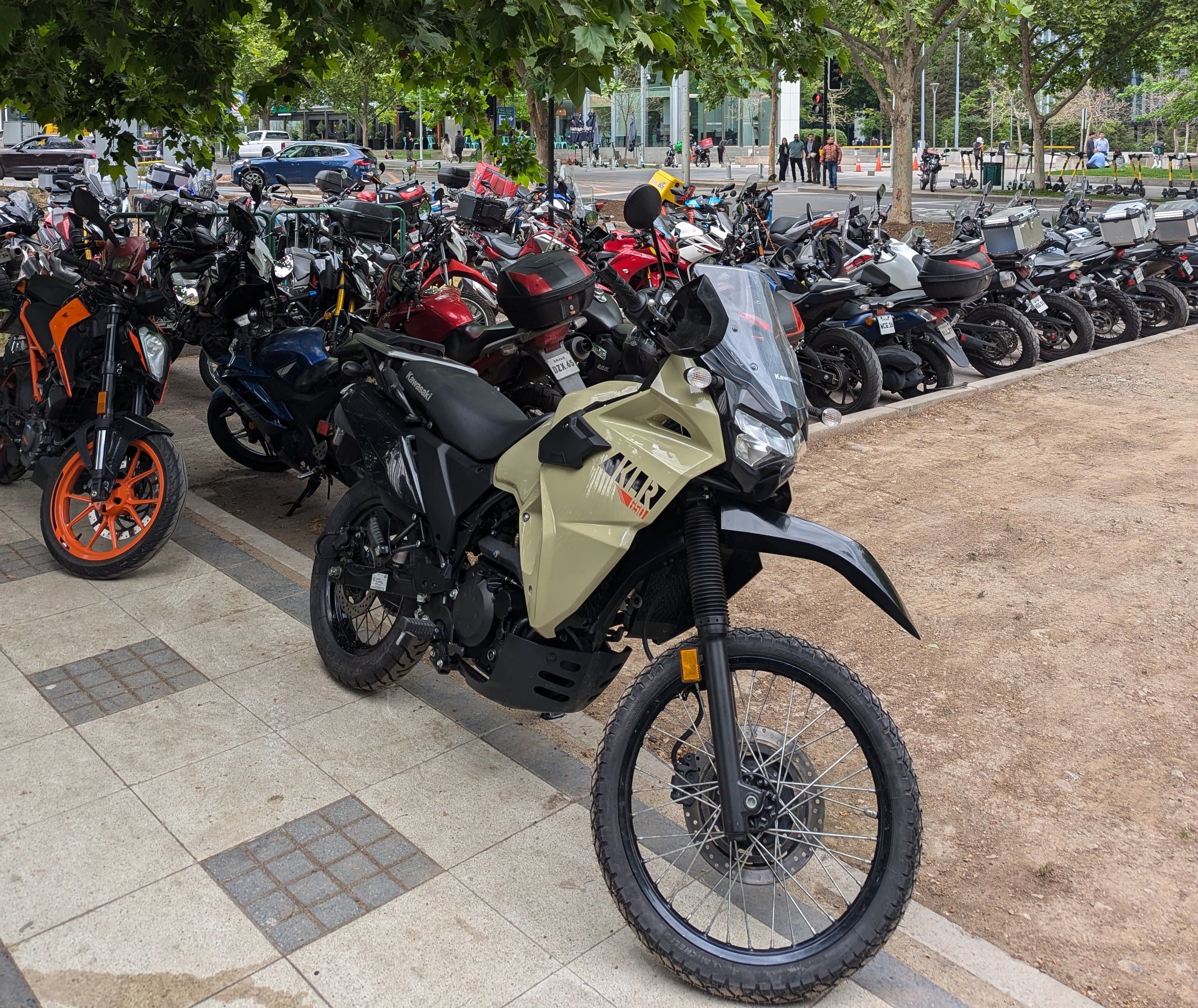 Kawasaki Klr650 — foto 4 de 5
