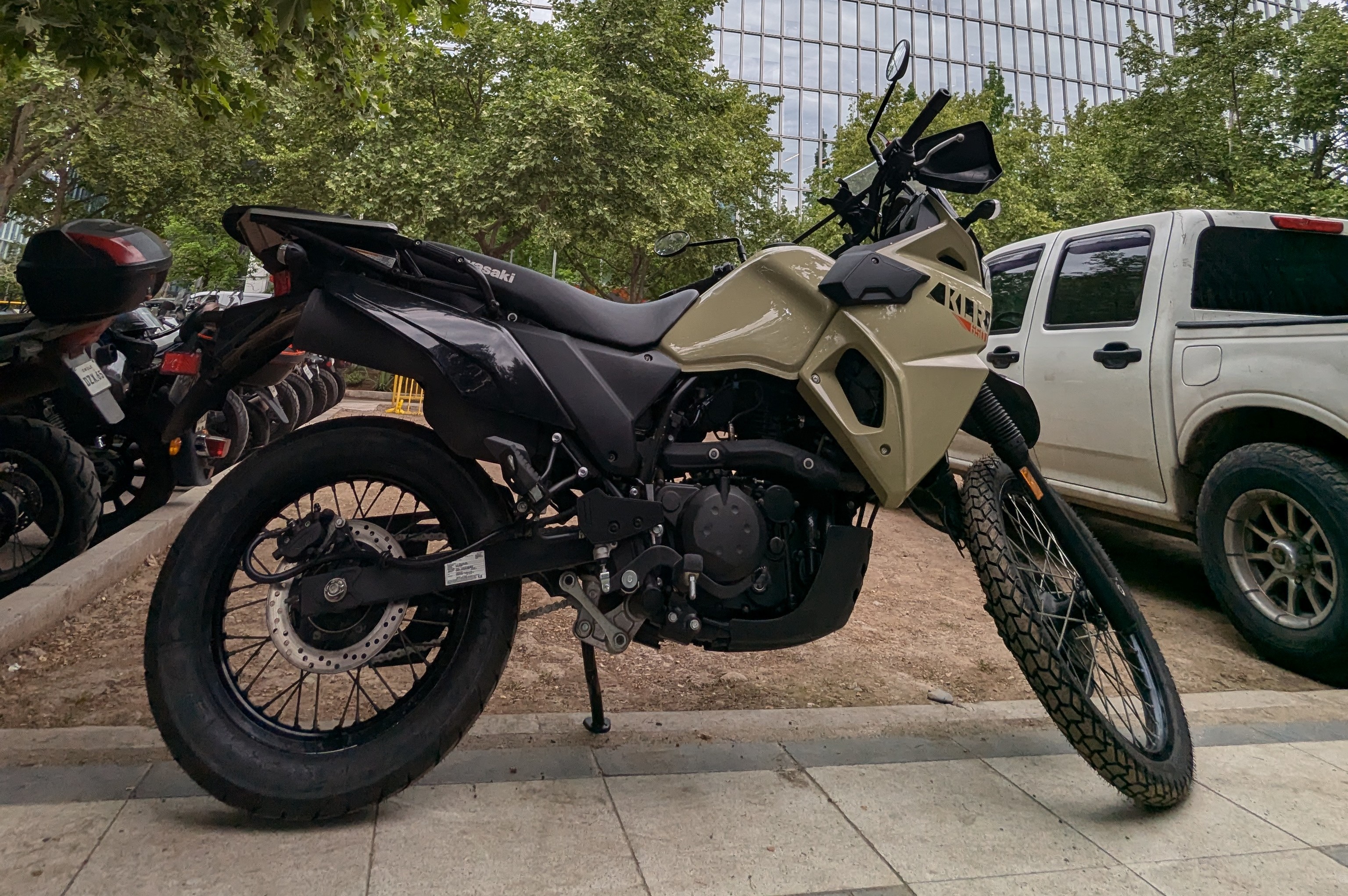 Kawasaki Klr650 — foto 2 de 5
