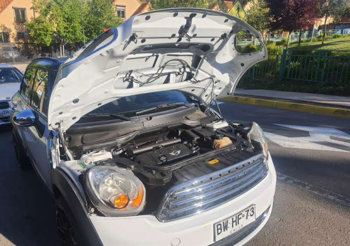 MINI Cooper — foto 10 de 19