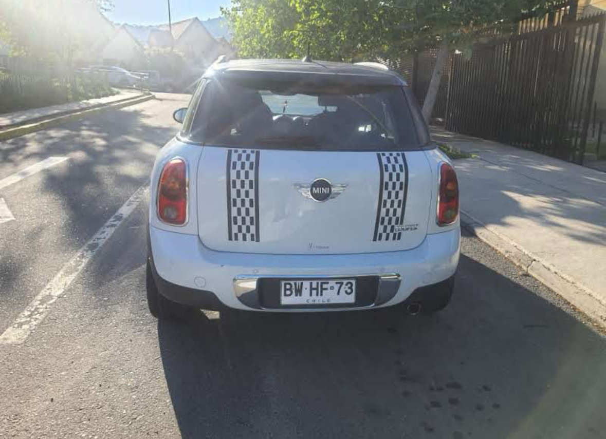 MINI Cooper — foto 9 de 19