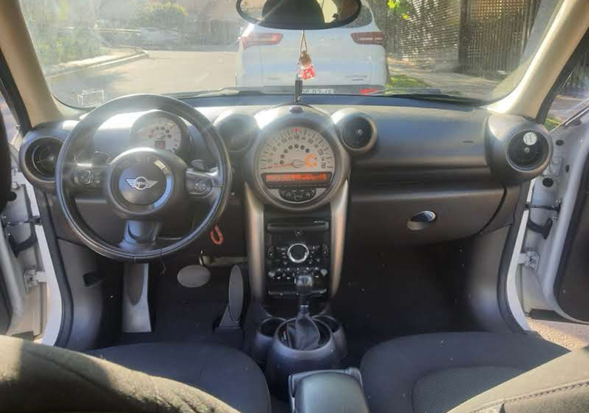 MINI Cooper — foto 12 de 19