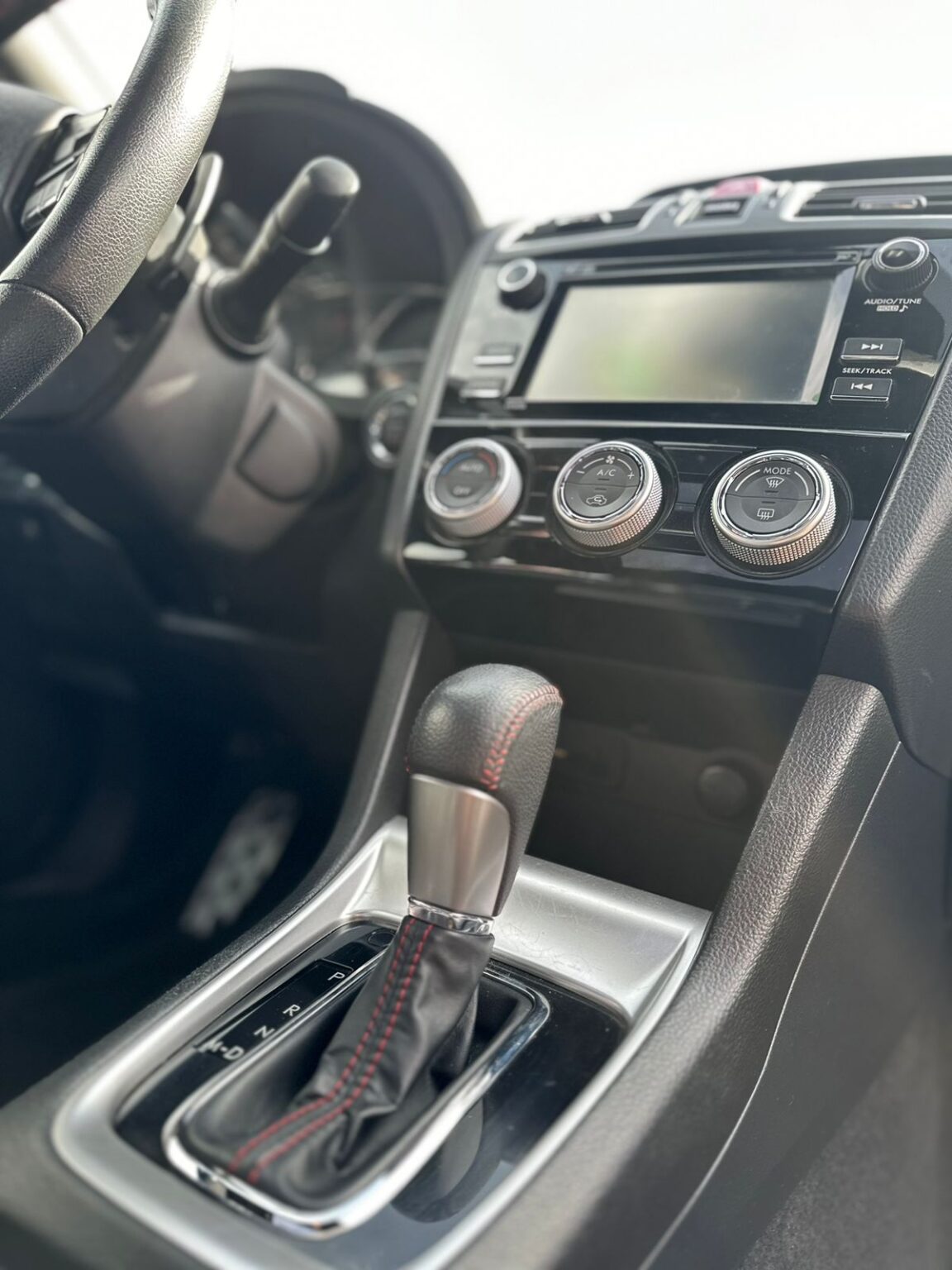 Subaru Wrx — foto 10 de 10
