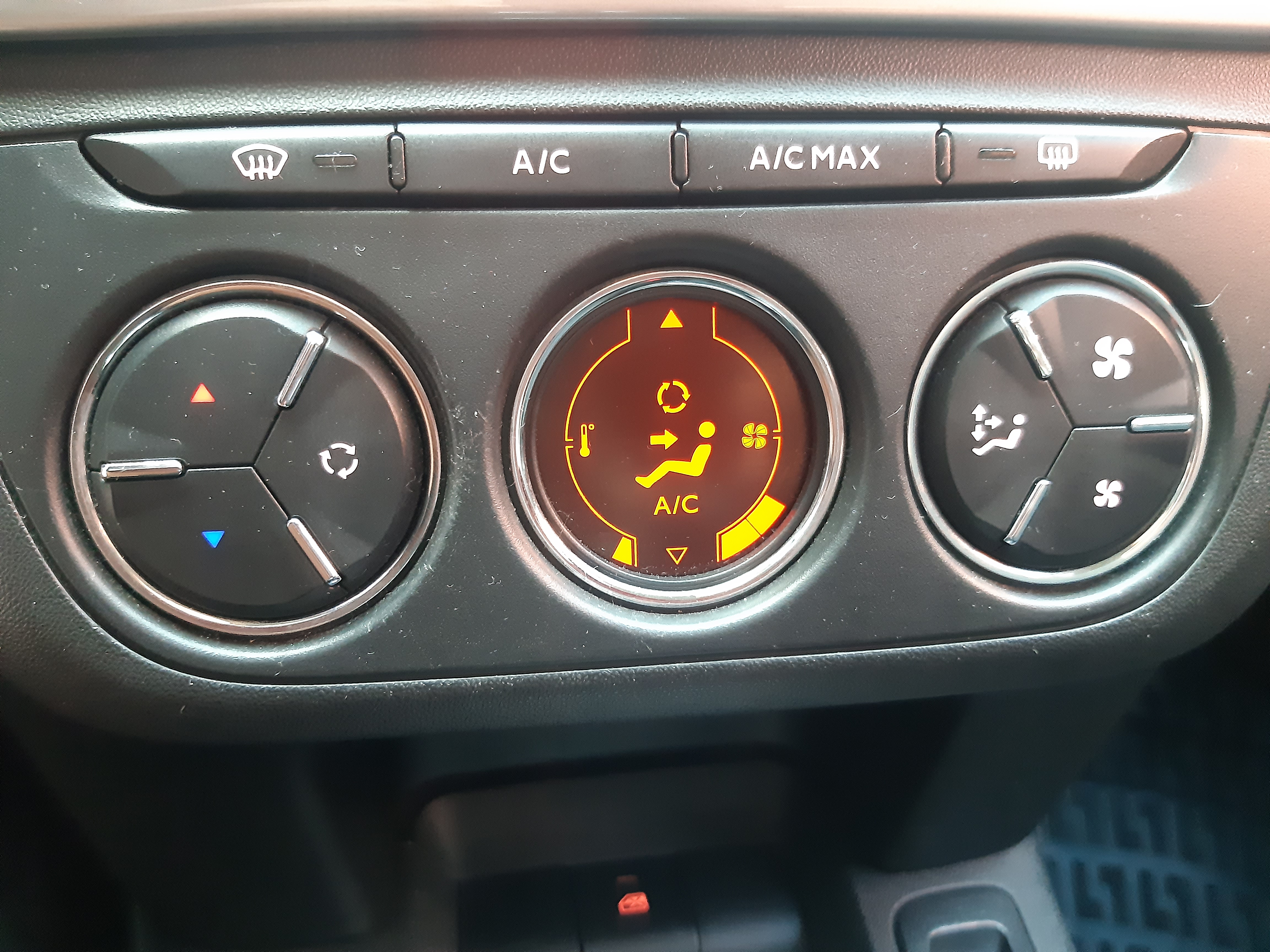 Citroën Celysee — foto 10 de 18