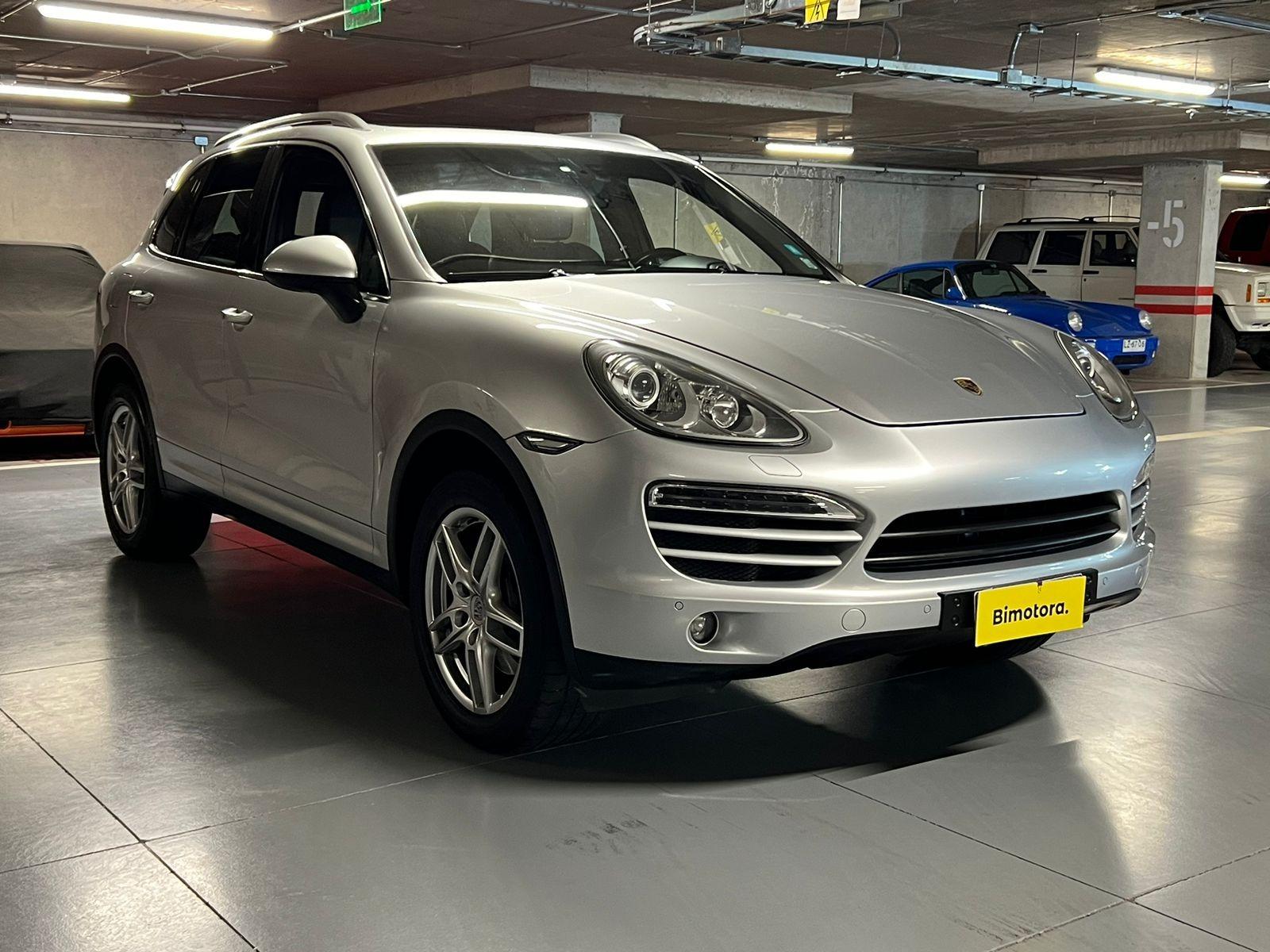 Porsche Cayenne — foto 3 de 14