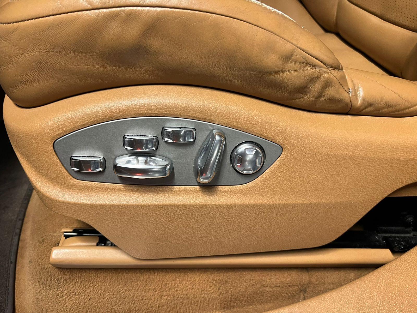 Porsche Cayenne — foto 5 de 19