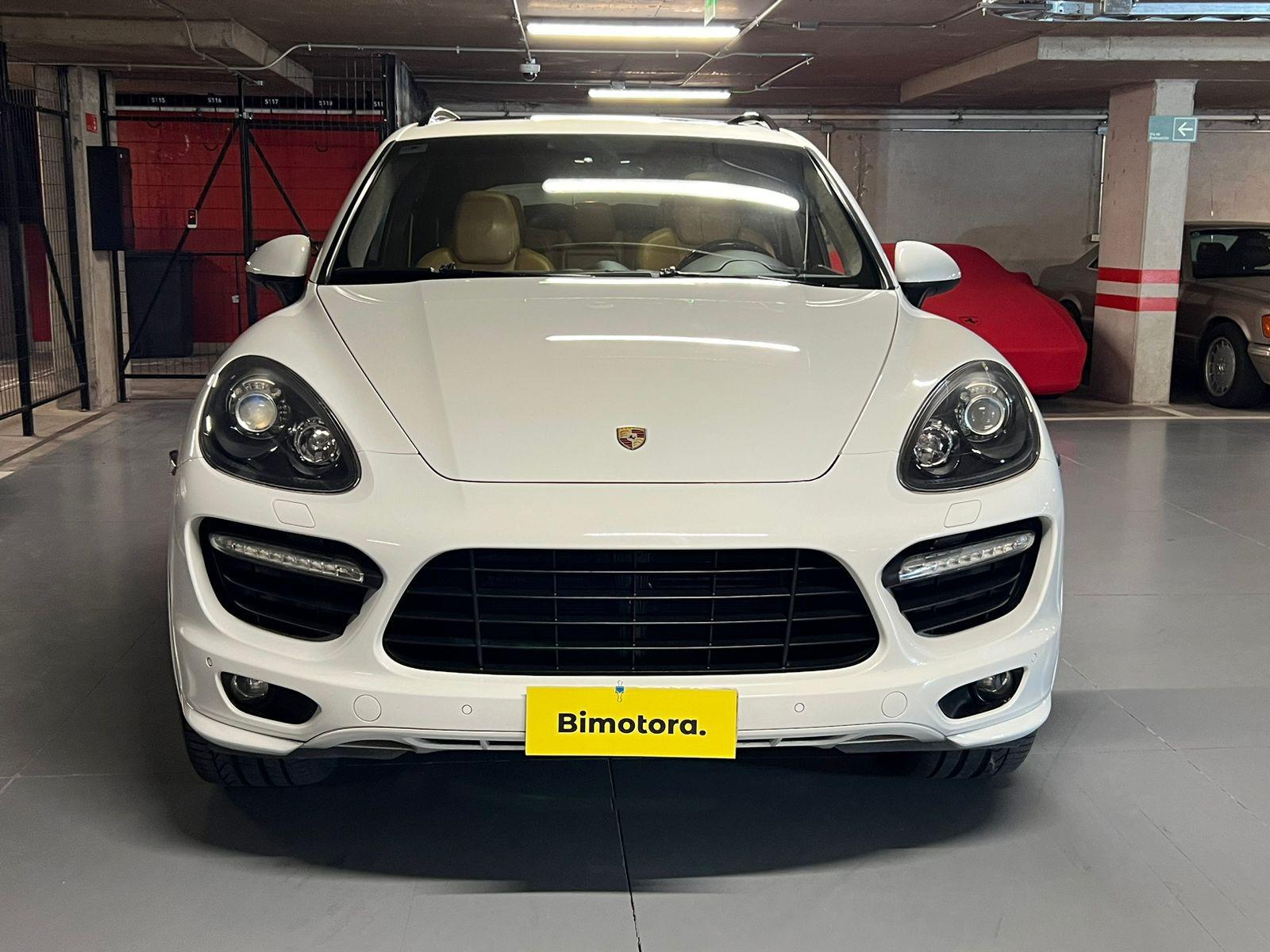 Porsche Cayenne — foto 2 de 19