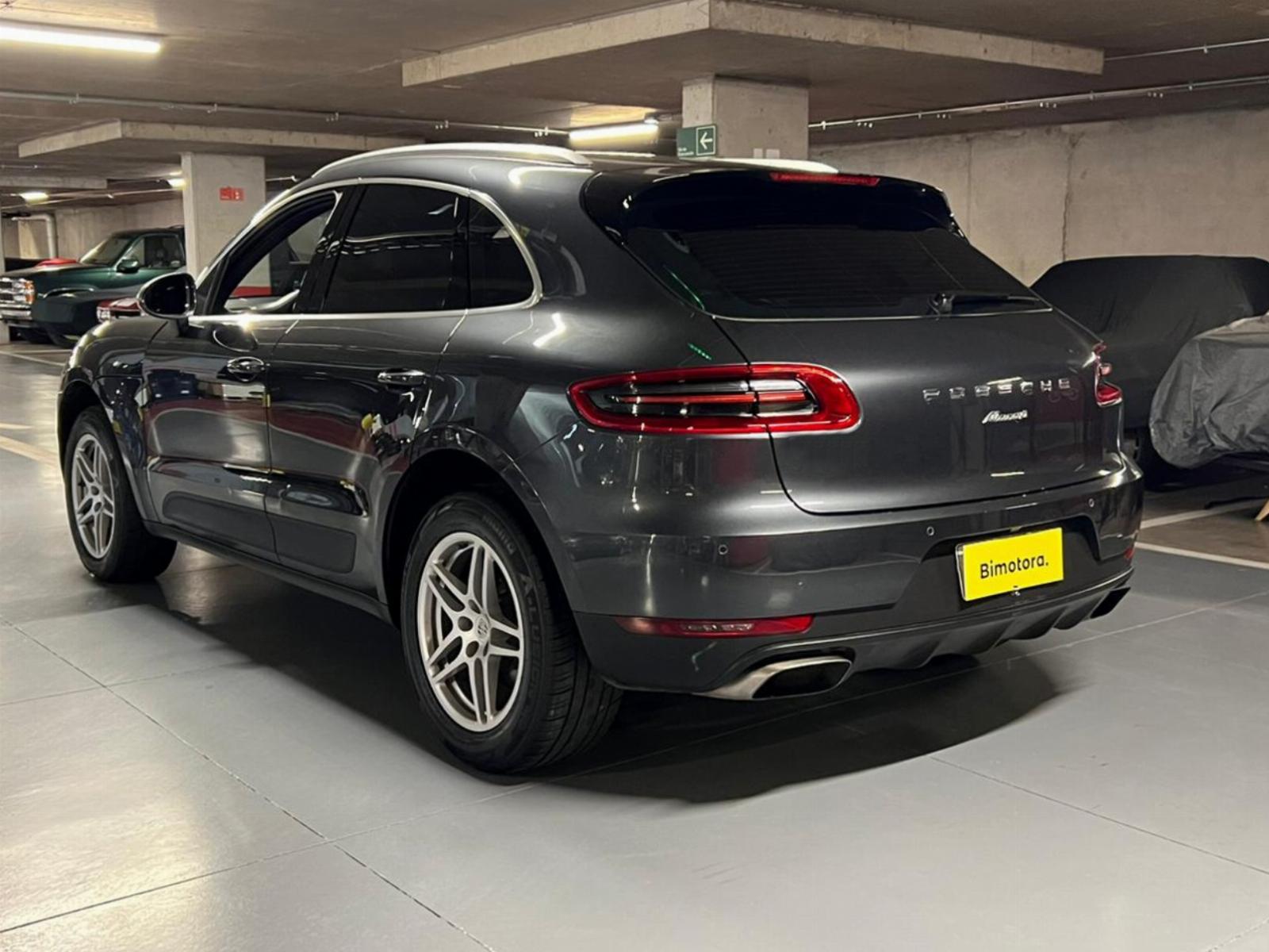 Porsche Macan — foto 15 de 15