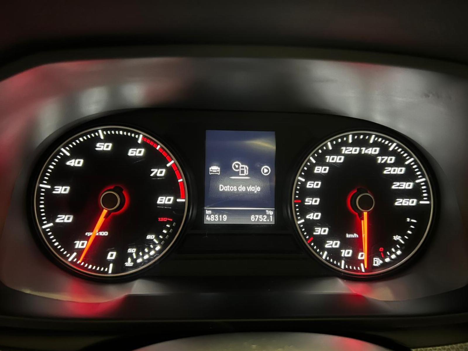 SEAT Leon — foto 11 de 17