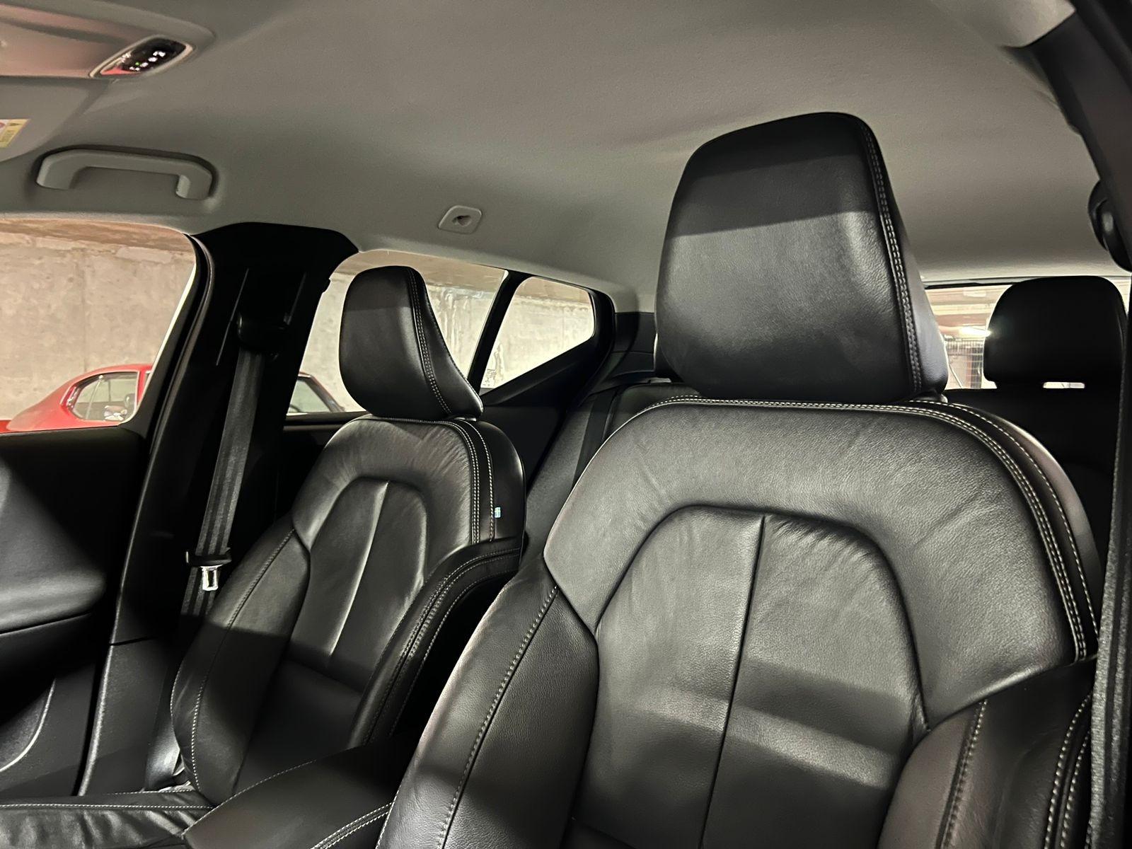 Volvo Xc40 — foto 4 de 18