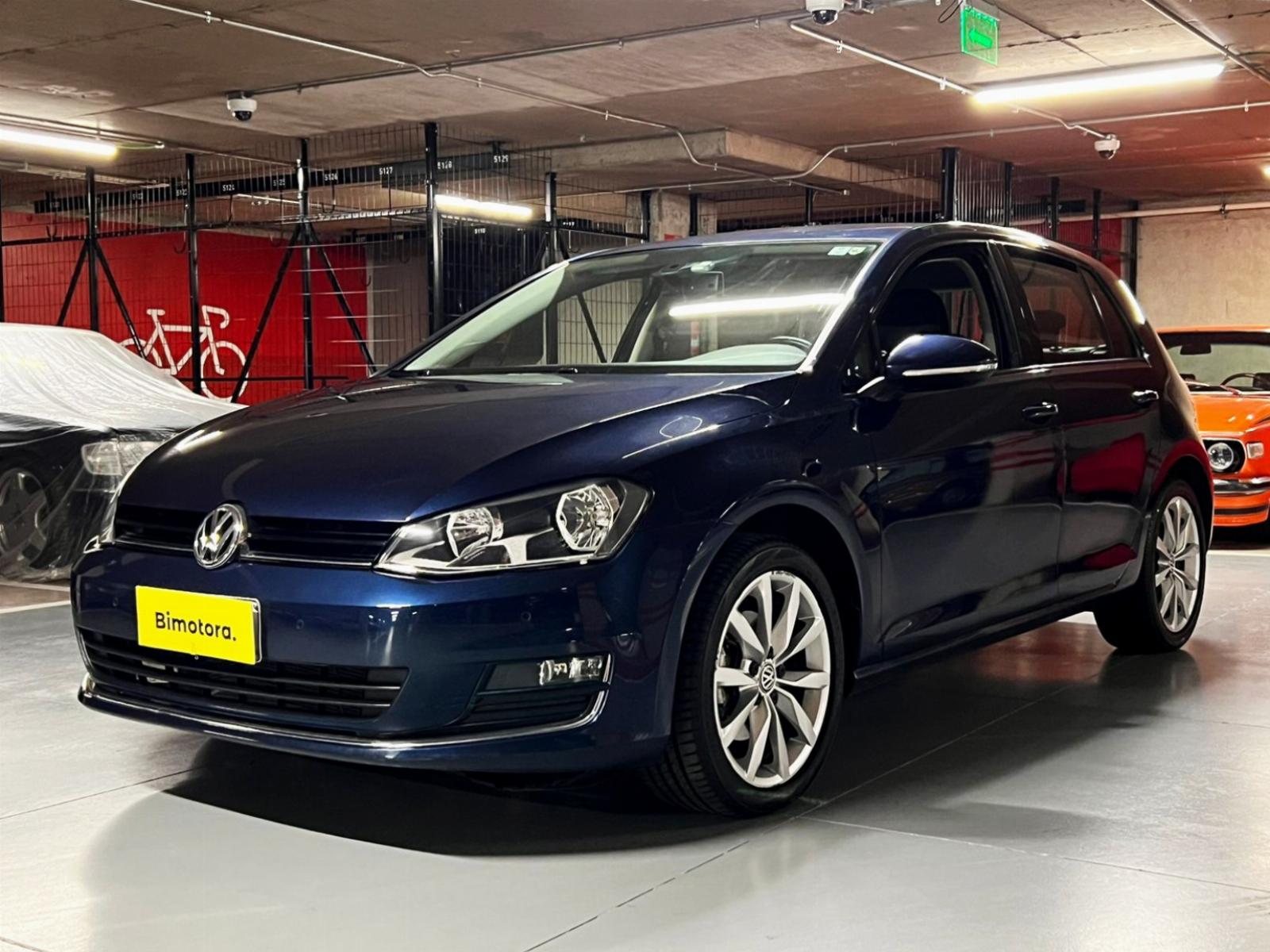 Volkswagen Golf — foto 5 de 16