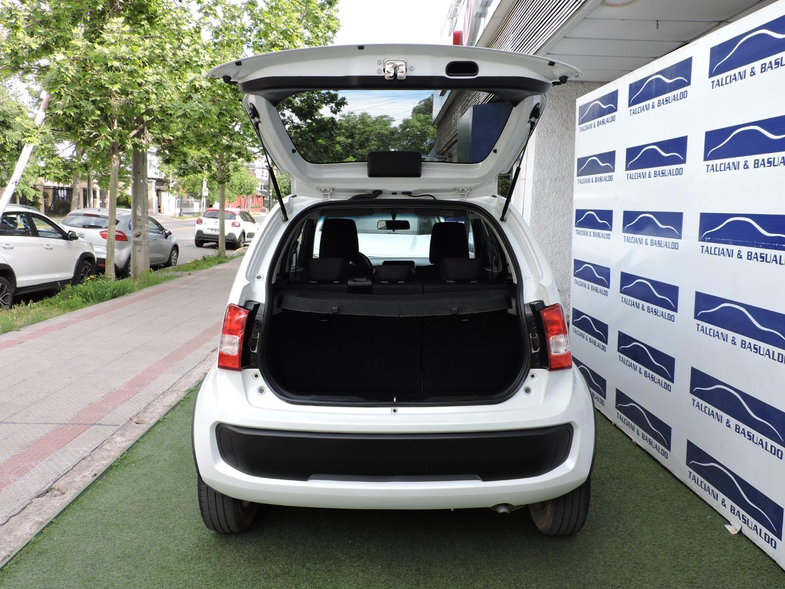 Suzuki Ignis — foto 5 de 16