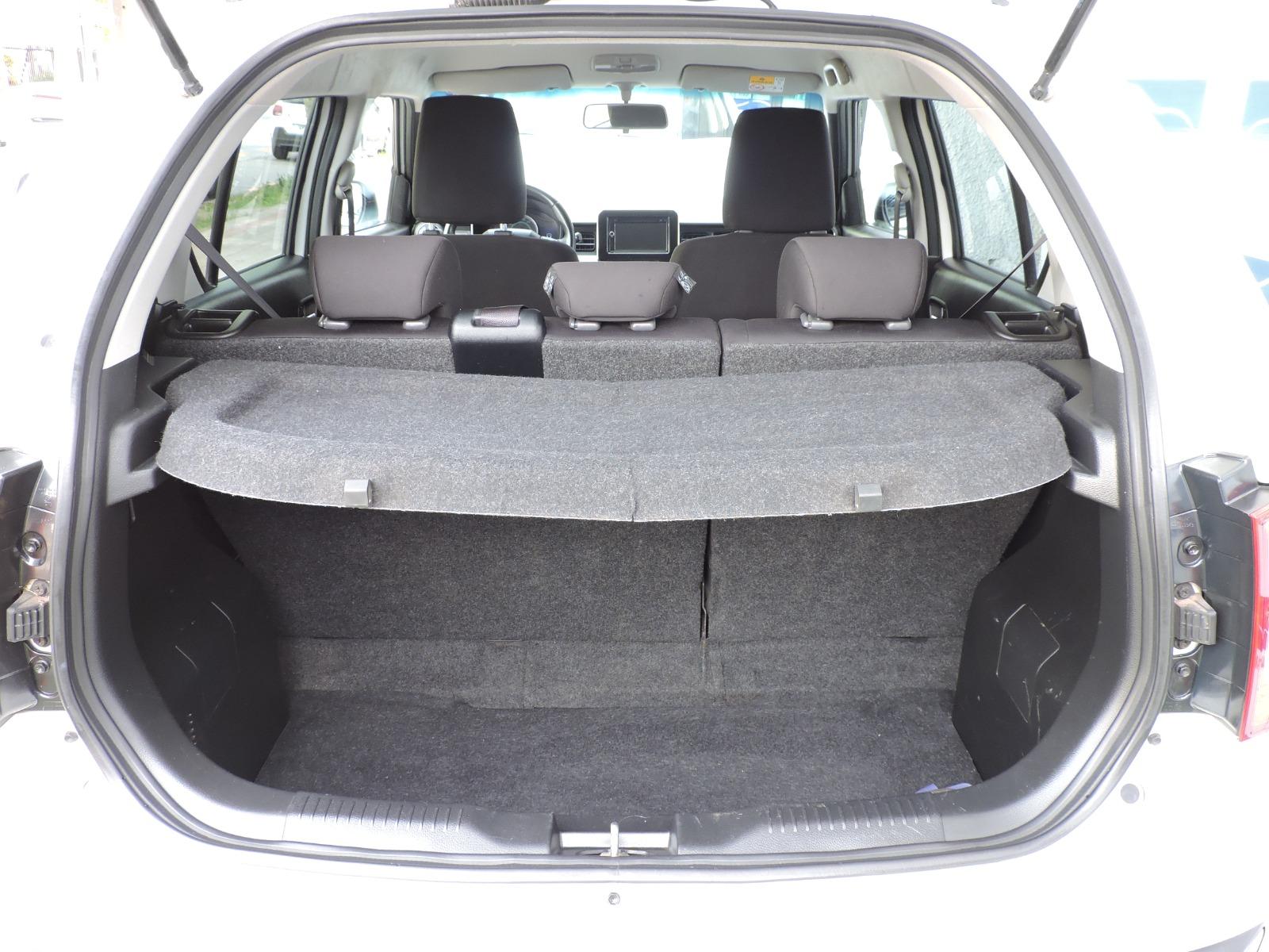 Suzuki Ignis — foto 4 de 16