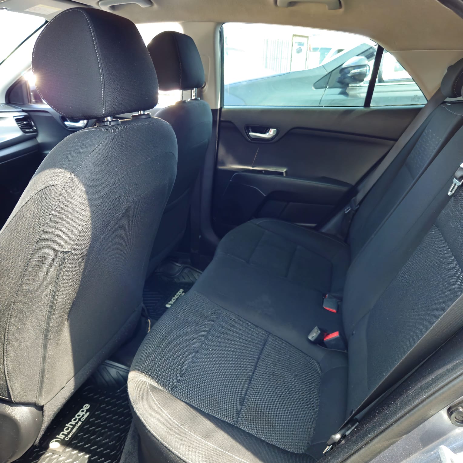 KIA Rio5 — foto 7 de 8