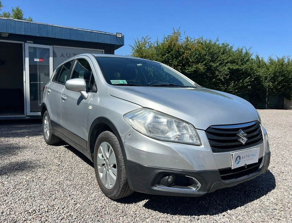 Suzuki S Cross