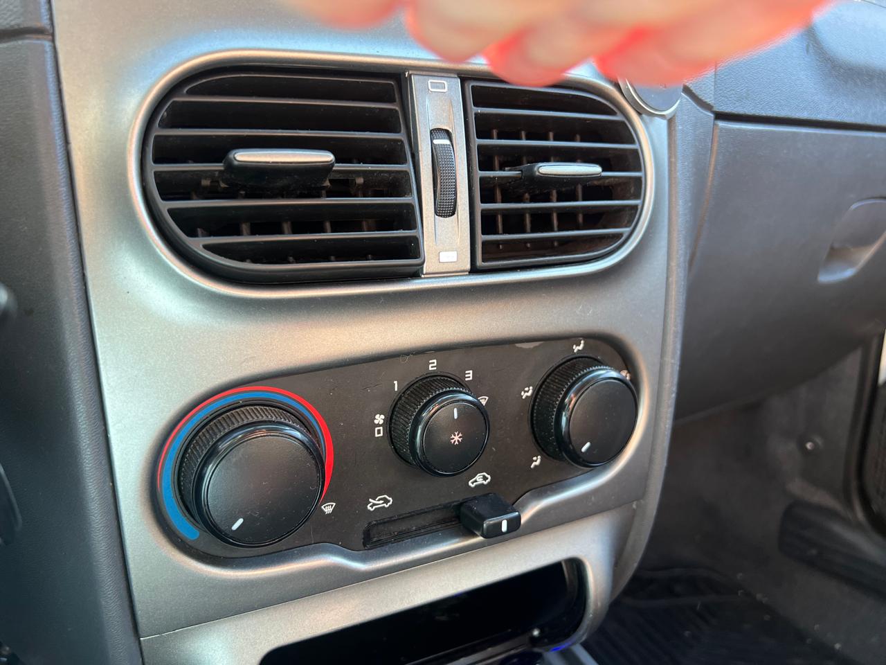 Fiat Strada — foto 11 de 17