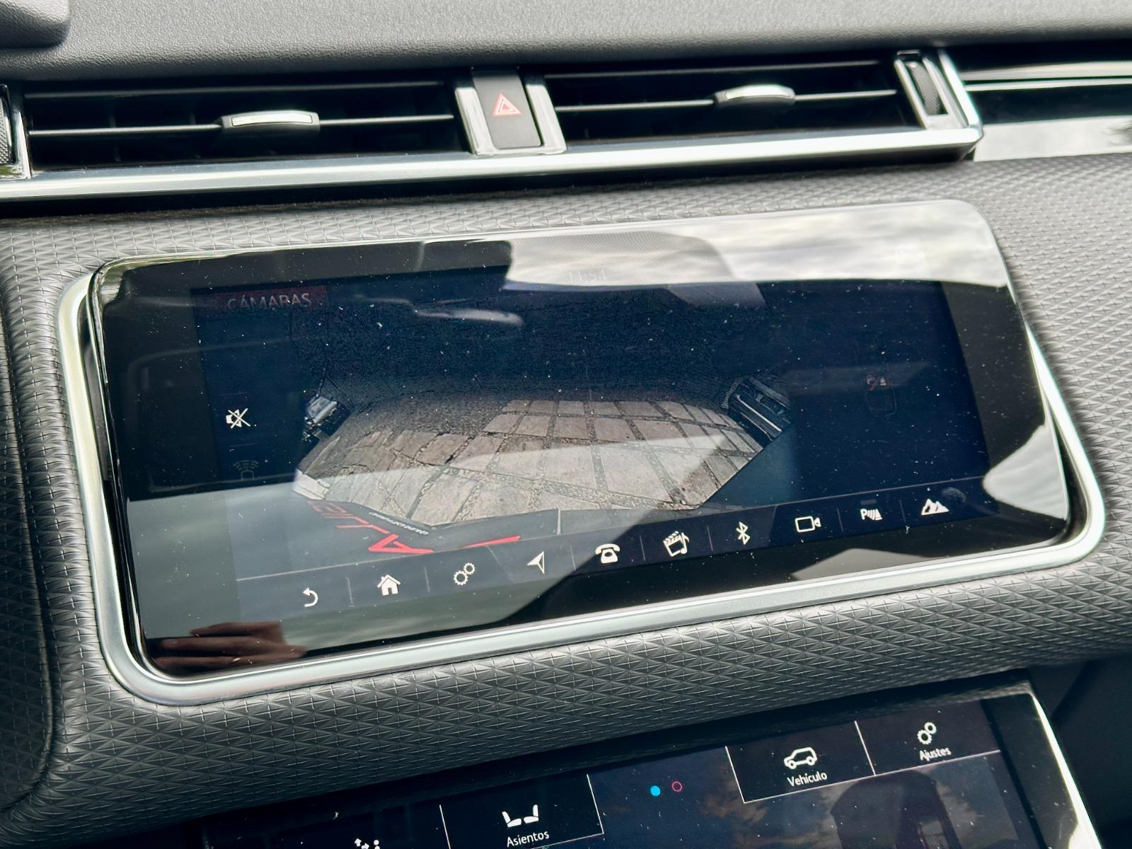 Land Rover Range Rover — foto 16 de 20