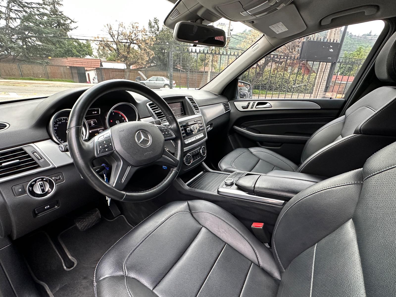 Mercedes-Benz Ml250 — foto 7 de 11