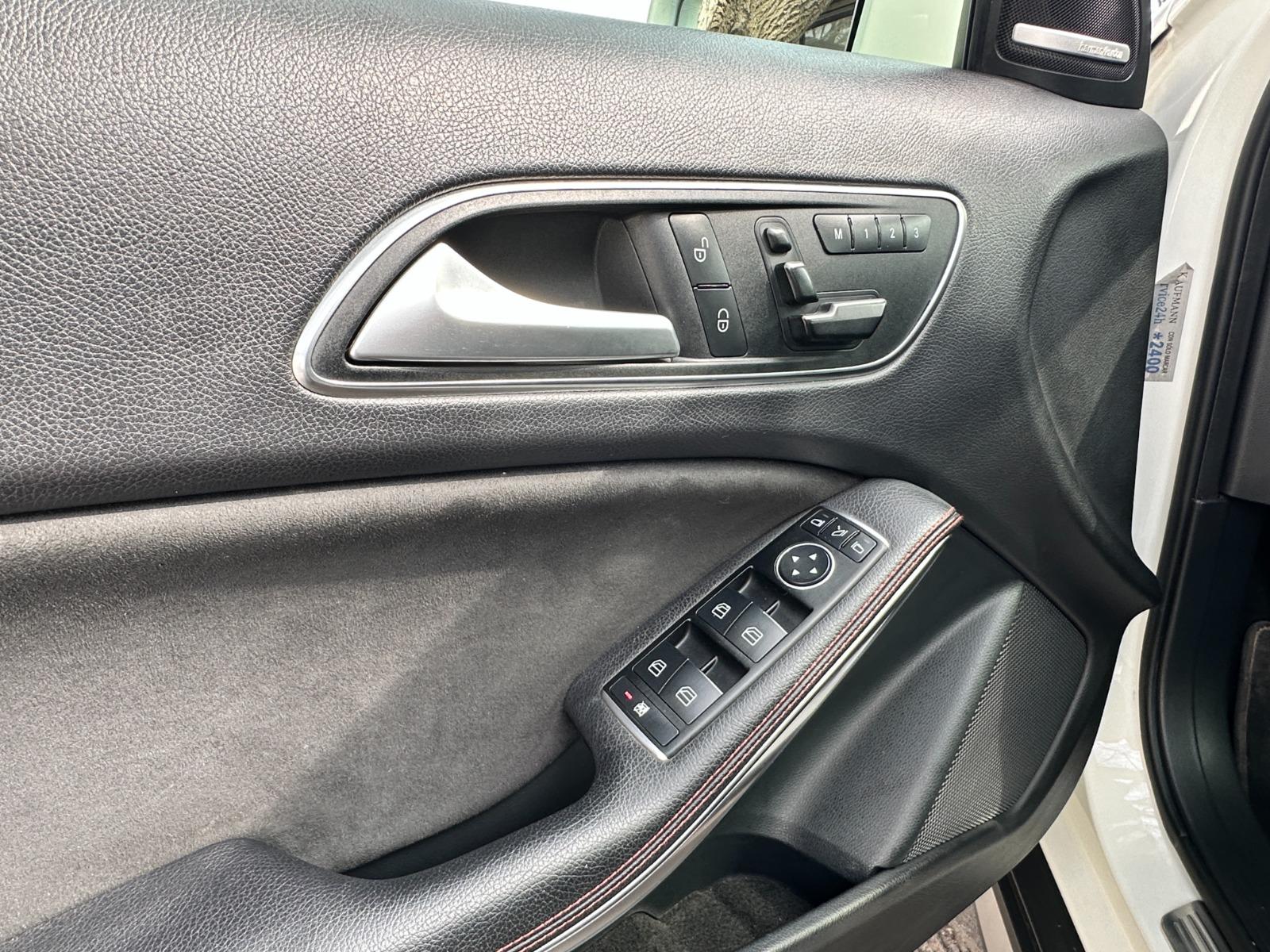 Mercedes-Benz Cla250 — foto 18 de 18