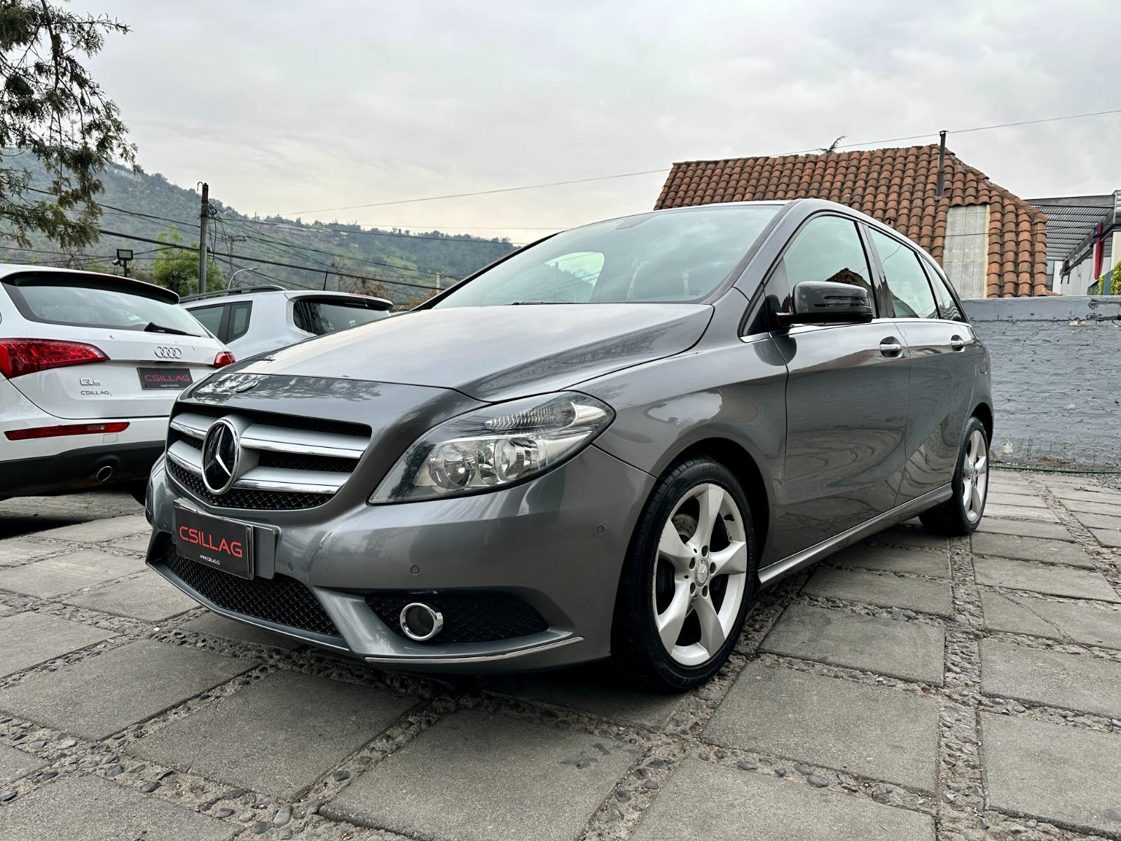 Mercedes-Benz B180 — foto 2 de 17