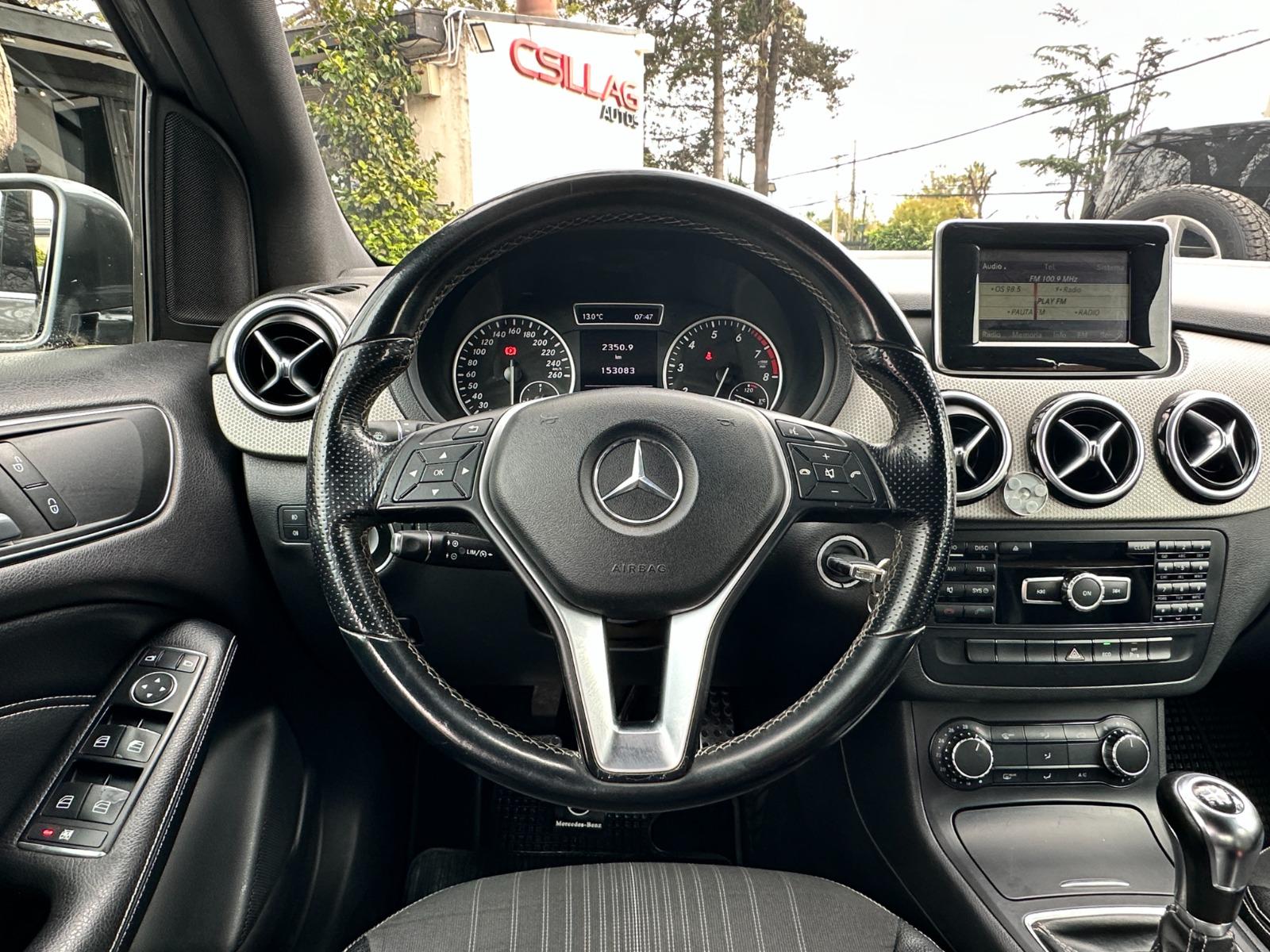 Mercedes-Benz B180 — foto 16 de 17