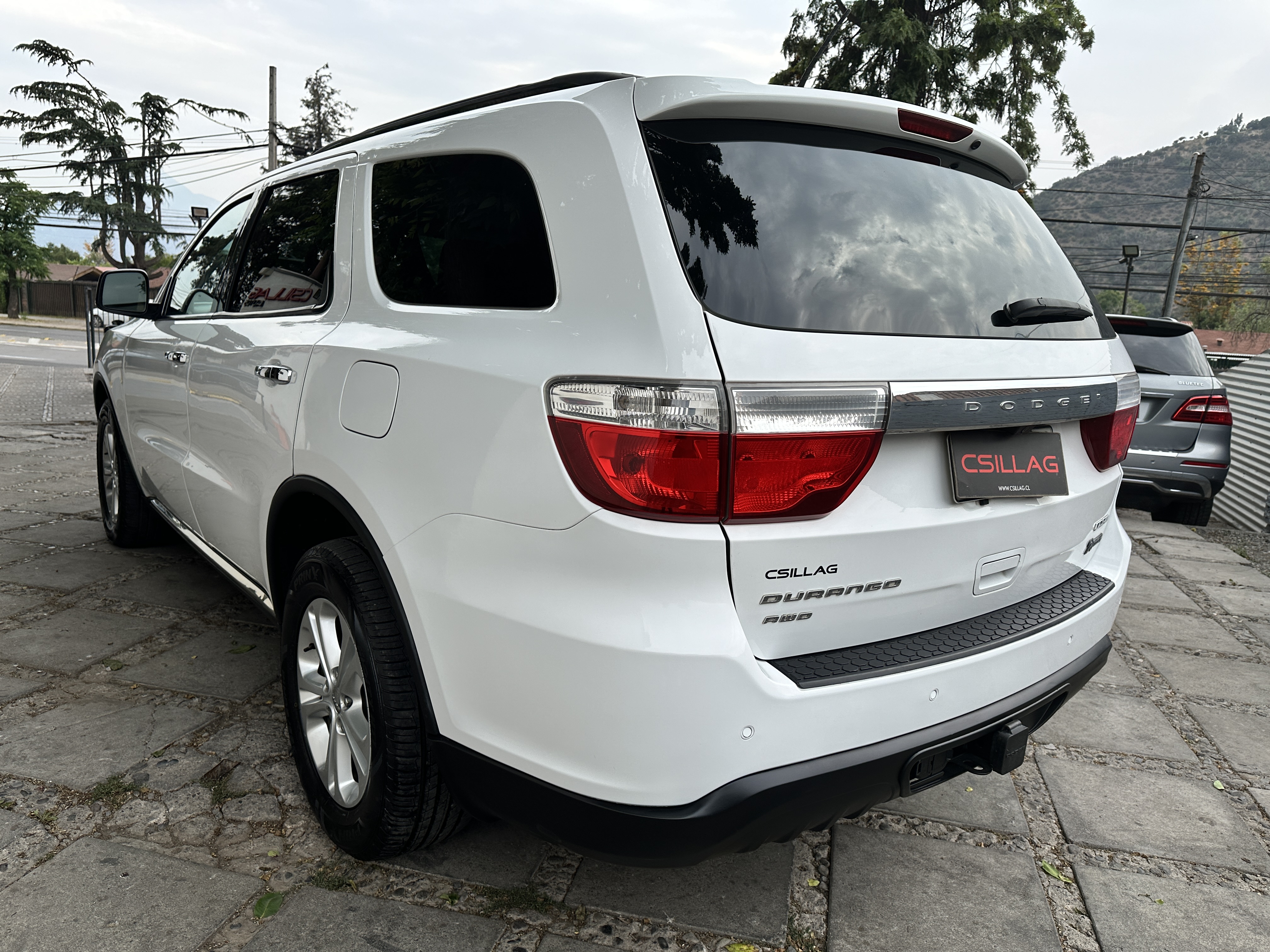 Dodge Durango — foto 3 de 9
