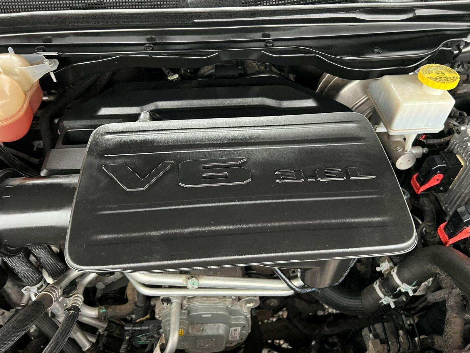 Dodge Ram 1500 — foto 4 de 19