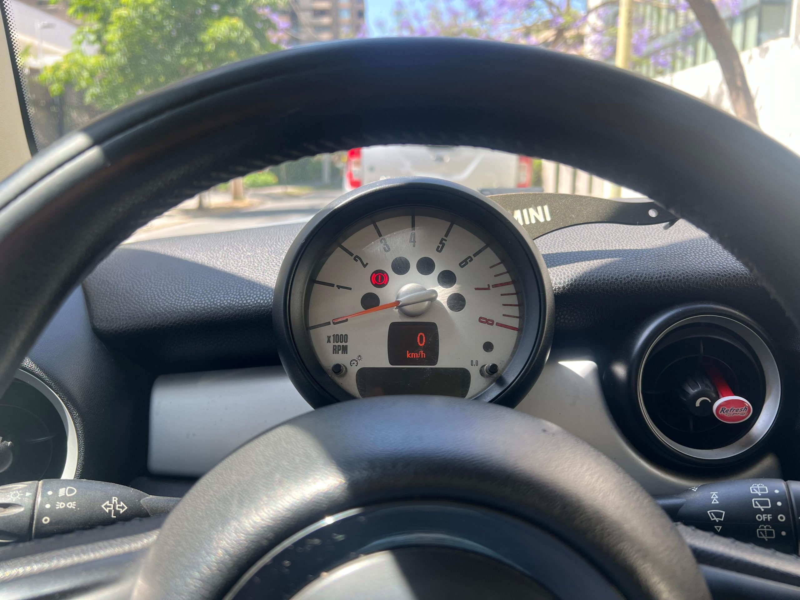 MINI Cooper — foto 7 de 12
