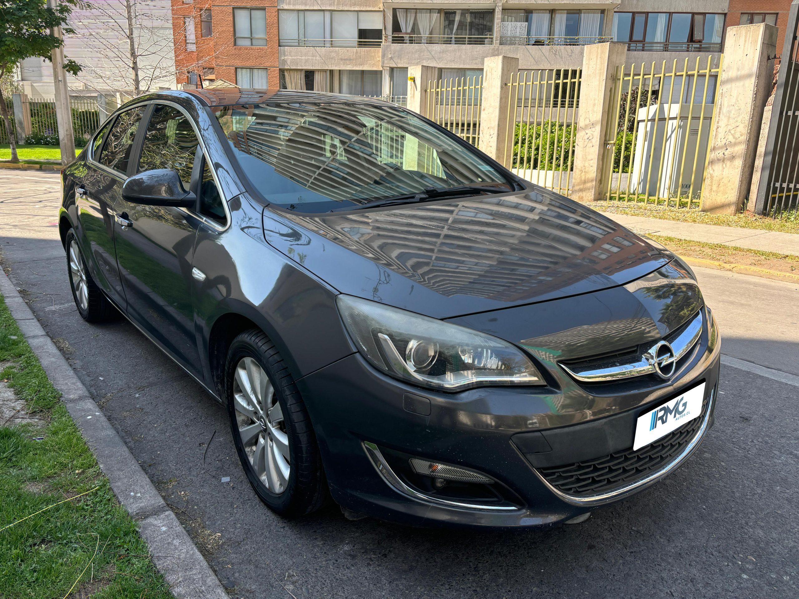 Opel Astra 2013