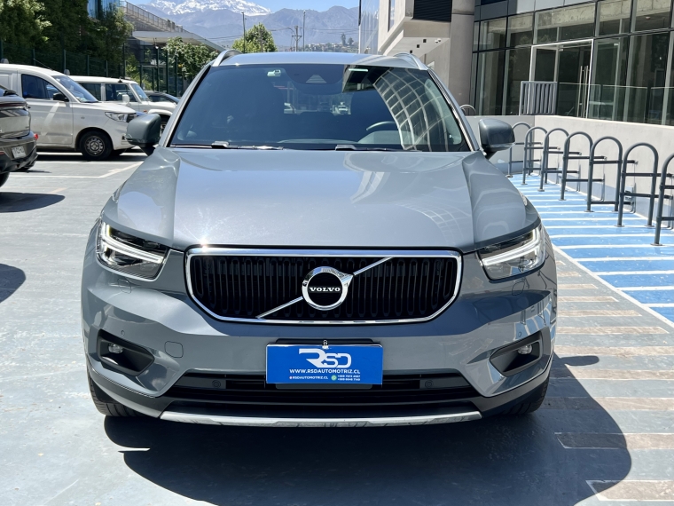 Volvo Xc40 — foto 3 de 20
