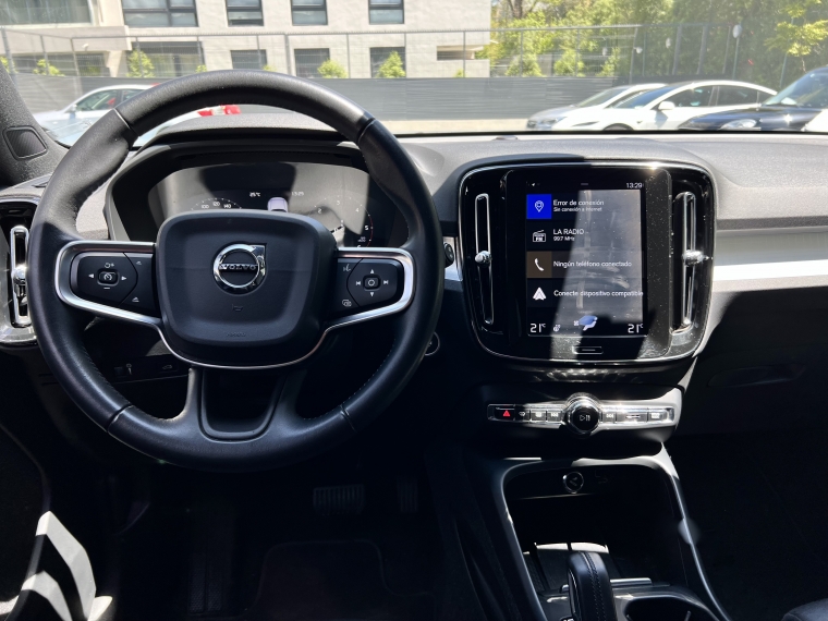 Volvo Xc40 — foto 15 de 20