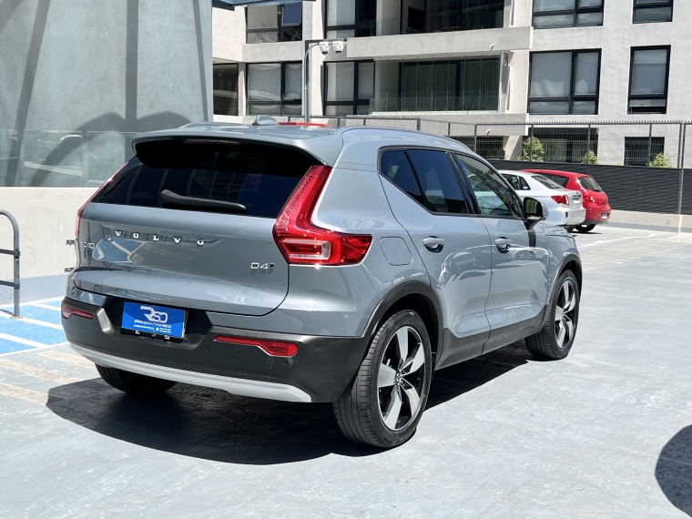 Volvo Xc40 — foto 20 de 20
