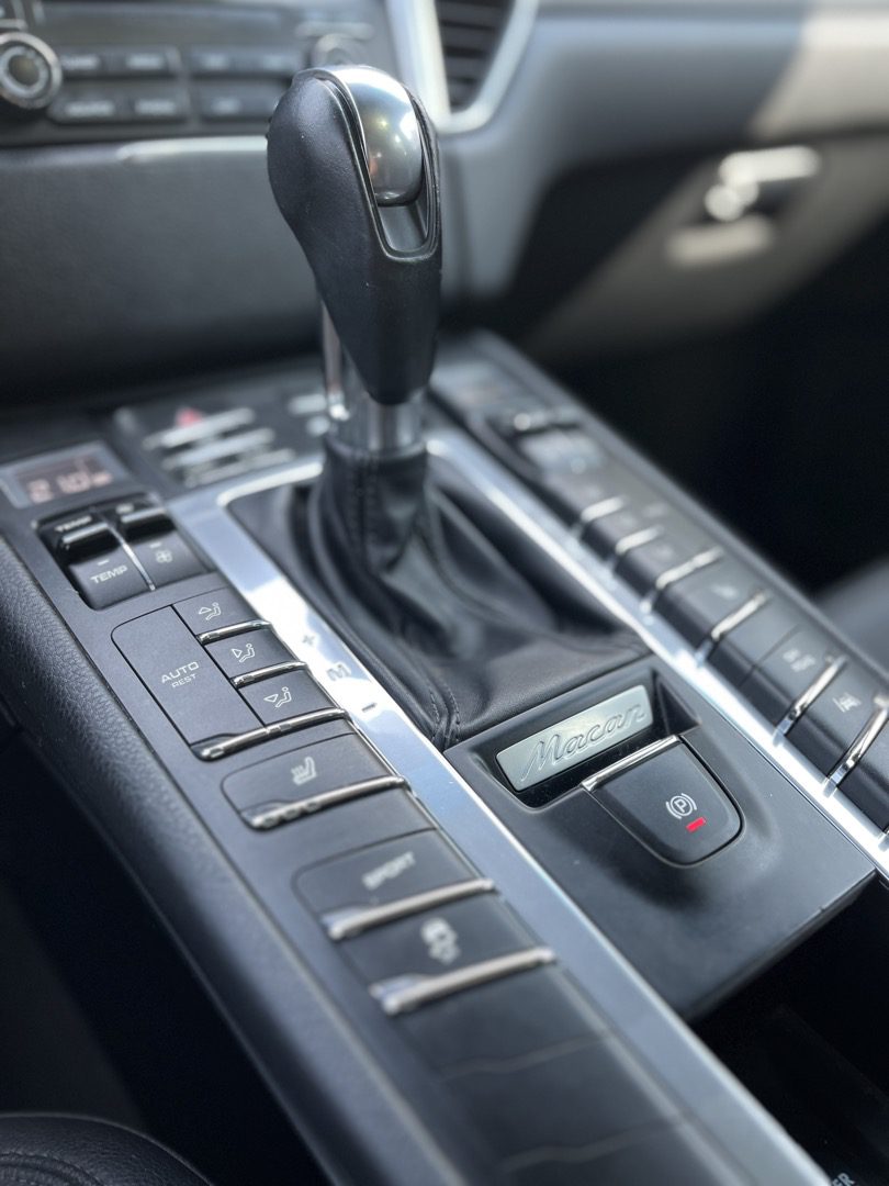 Porsche Macan — foto 6 de 17