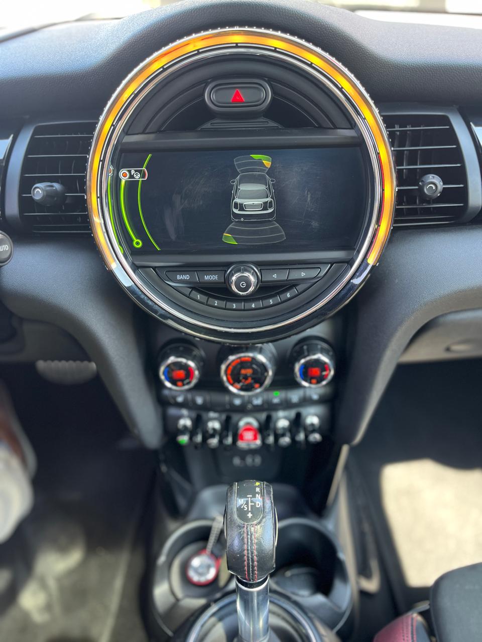 MINI F56 — foto 9 de 20