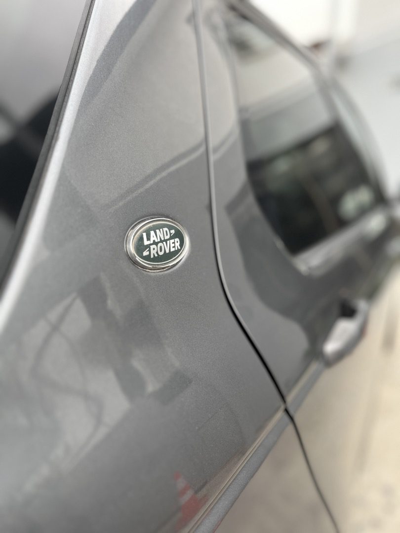 Land Rover Discovery Sport — foto 14 de 18