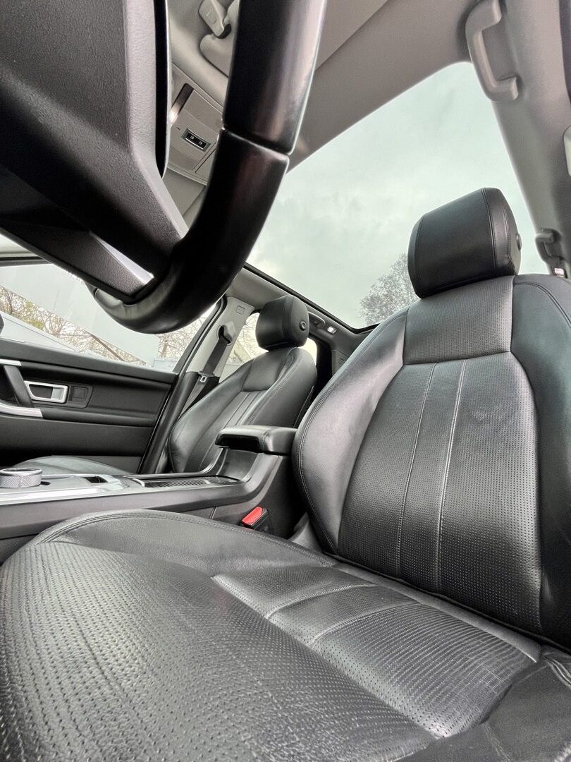 Land Rover Discovery Sport — foto 4 de 18