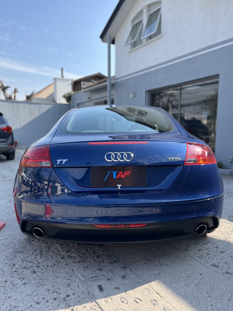 Audi Tt — foto 15 de 18