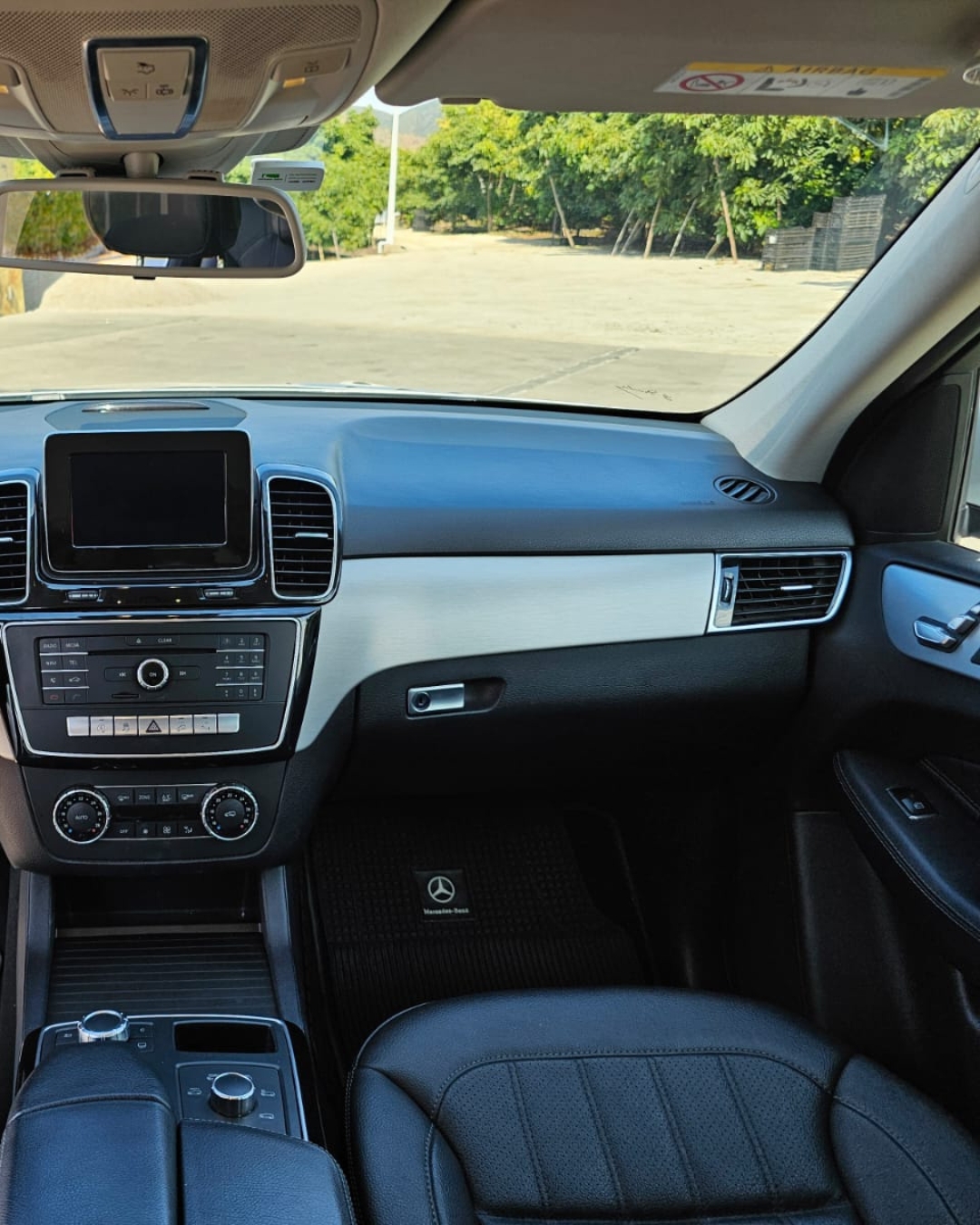 Mercedes-Benz Gle250 — foto 8 de 9