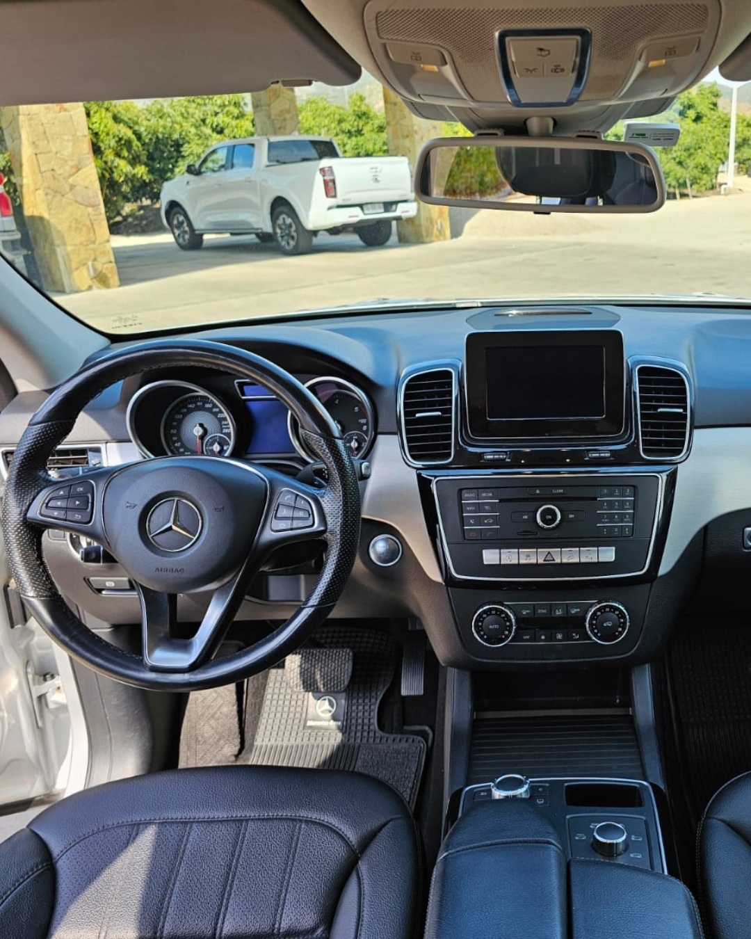 Mercedes-Benz Gle250 — foto 7 de 9