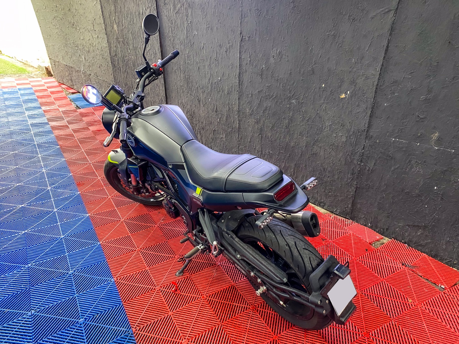 Benelli Leoncino 250 — foto 10 de 10