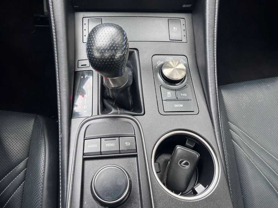 Lexus Rcf V8 — foto 14 de 20