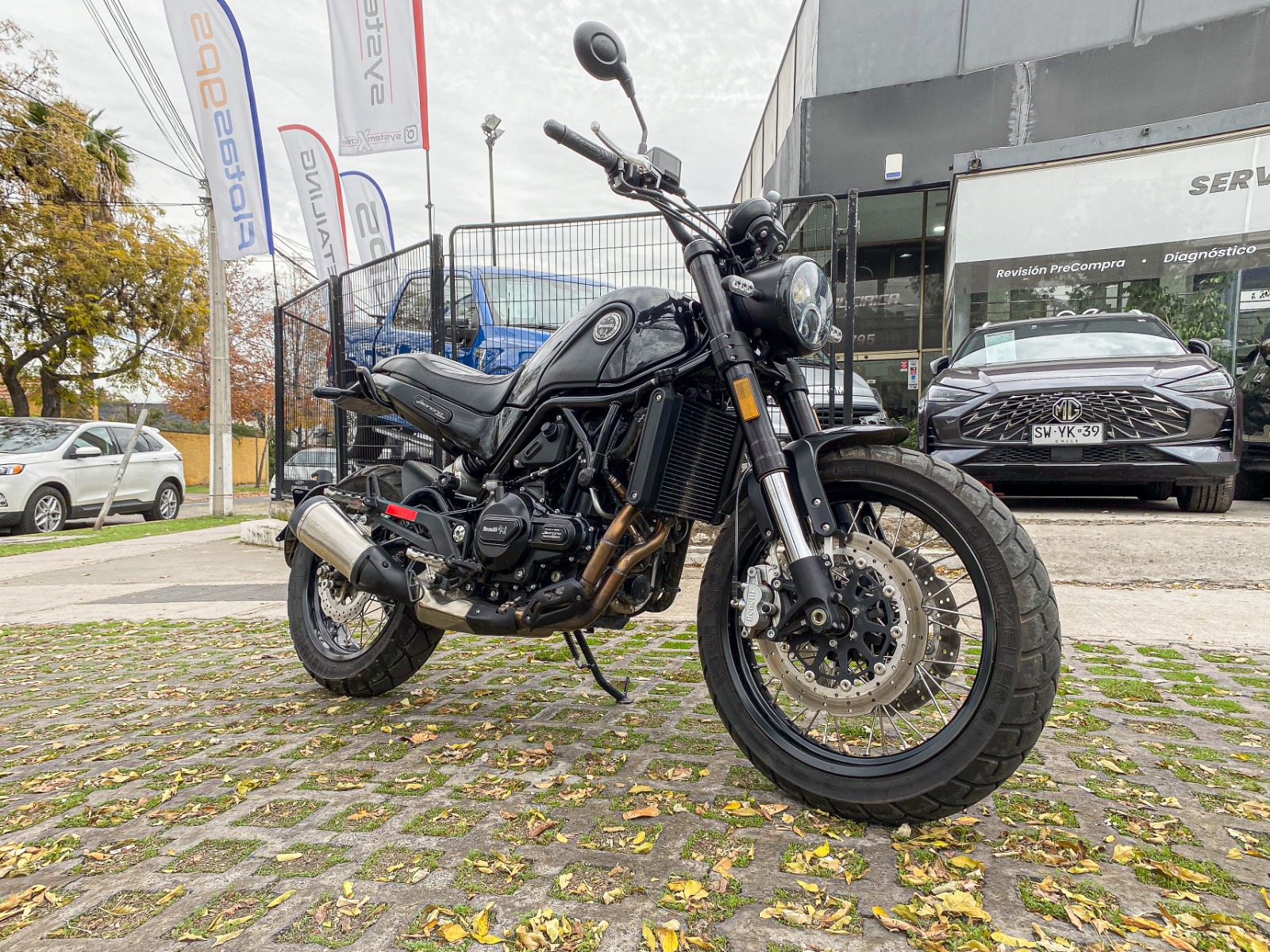 Benelli Leoncino 500 — foto 9 de 9
