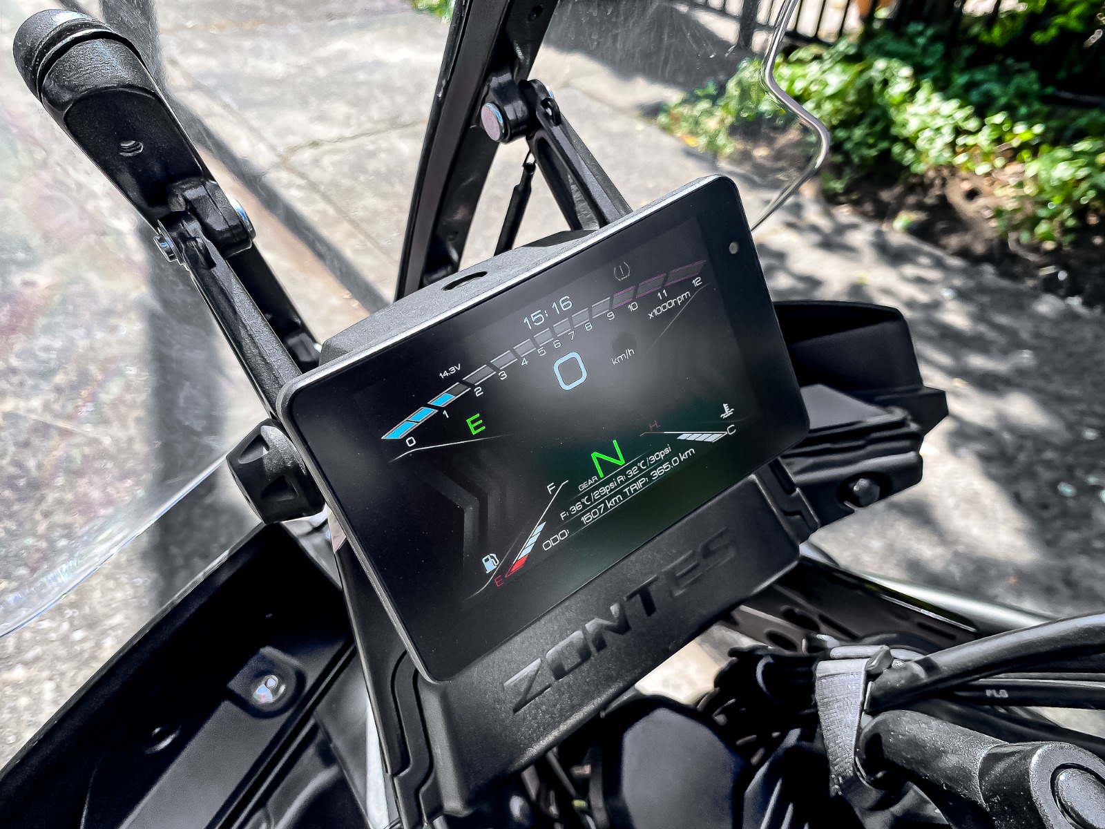 Zontes T350 Adventure — foto 6 de 13