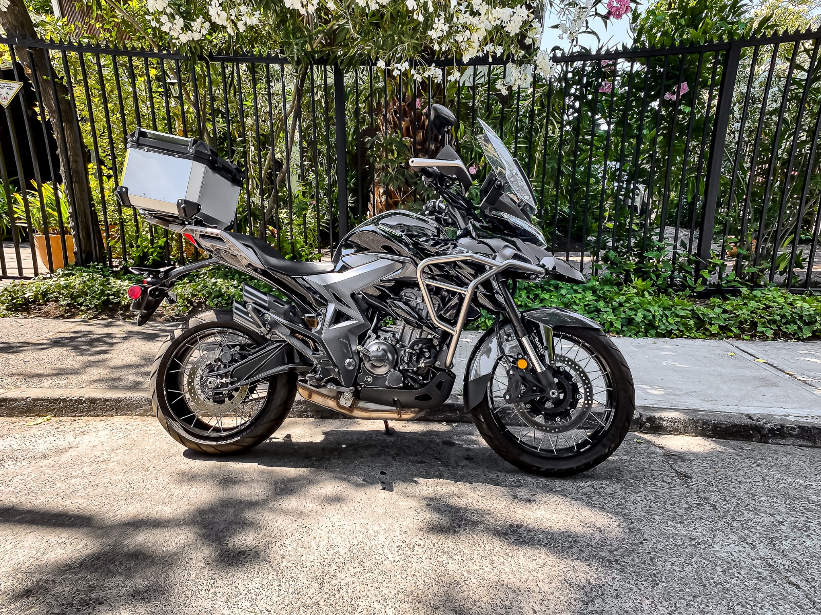 Zontes T350 Adventure — foto 9 de 13