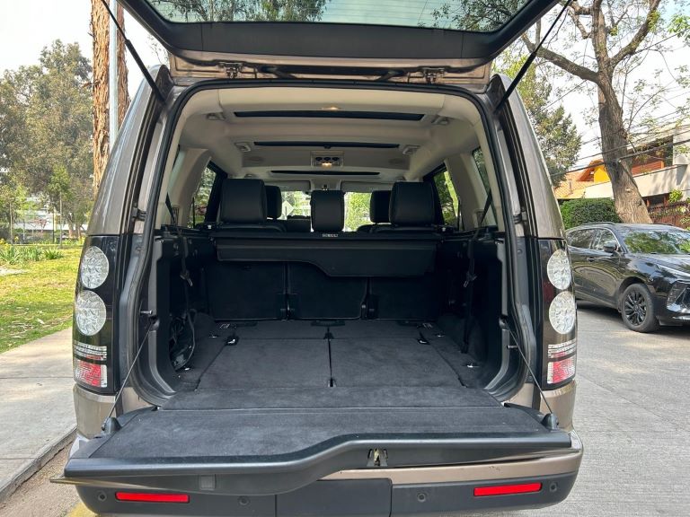 Land Rover Discovery — foto 5 de 14